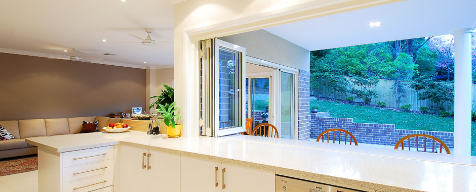 Bi-folding window in a kitchen